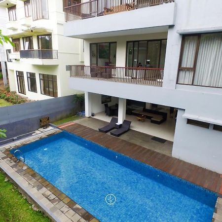 Pinus Villa 7 Bedroom With A Private Pool Bandung Exterior photo