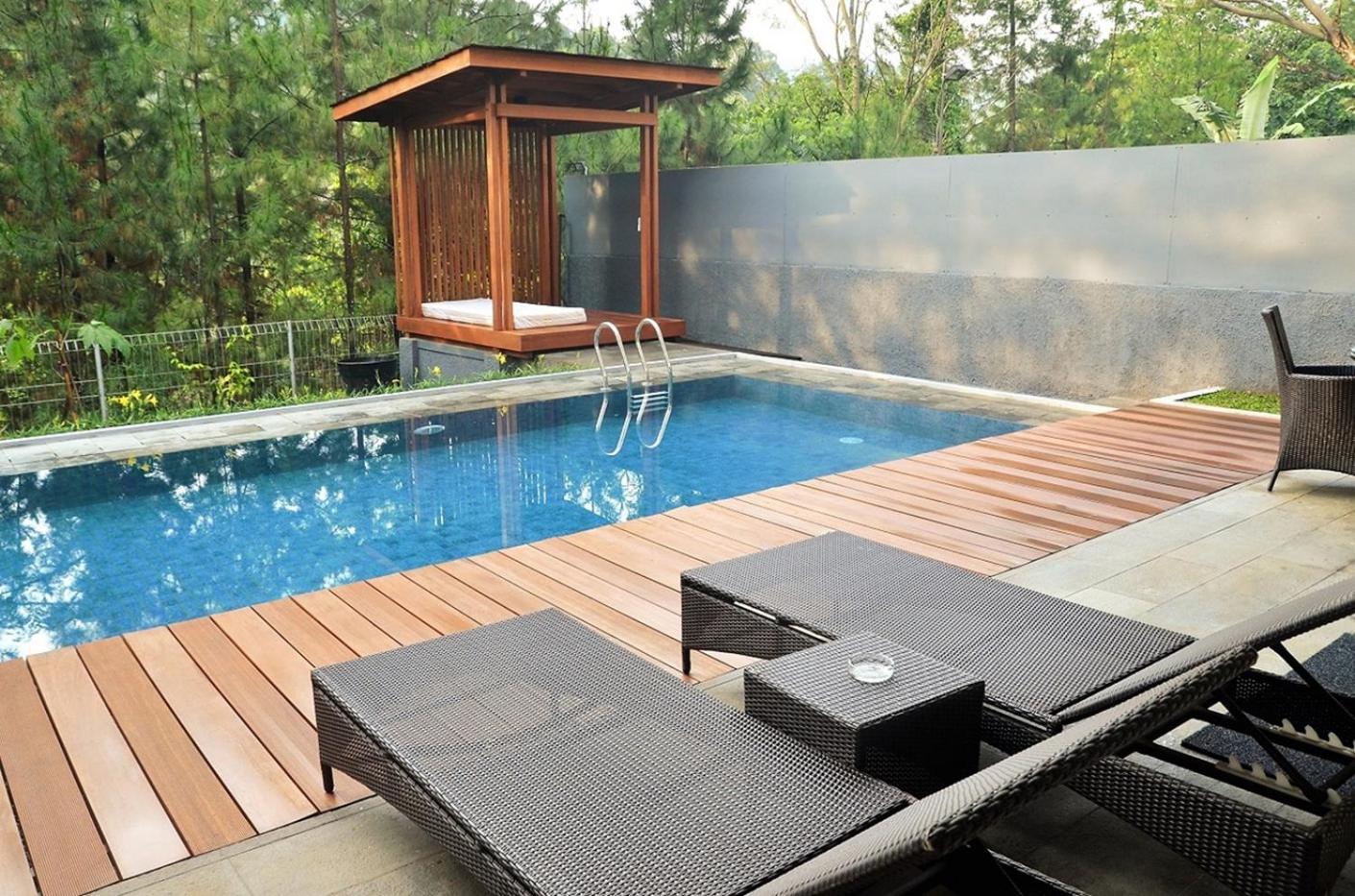 Pinus Villa 7 Bedroom With A Private Pool Bandung Exterior photo